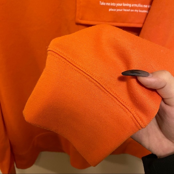 Vintage OS Orange Sweatshirt - Picture 6 of 6